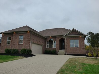 146 Burlwood Cir, Mount Washington, KY 40047 - photo 2