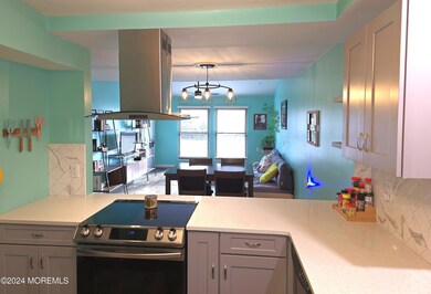 9B Dennison Dr unit B, East Windsor, NJ 08520 - photo 5