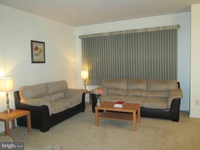 20 Faxon Dr, Trenton, NJ 08691 - photo 5