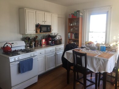 843 Main St unit 2, Waltham, MA 02451 - photo 2