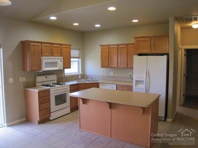 63786 Stanley Way, Bend, OR 97701 - photo 5