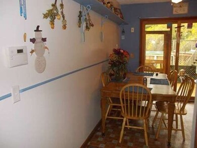 18 Cubles Dr, Brimfield, MA 01010 - photo 7