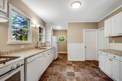 346 Liberty St unit 1, Rockland, MA 02370 - photo 7