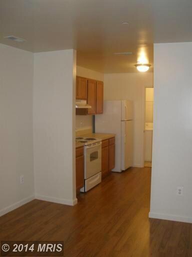 21403 Great Mills Rd unit 202B, Lexington Park, MD 20653 - photo 2