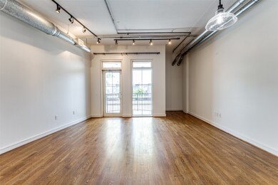 The Tanglewood Lofts unit 202, Houston, TX 77057 - photo 3