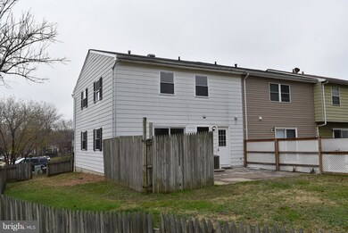 1379 Harford Square Dr, Edgewood, MD 21040 - photo 3