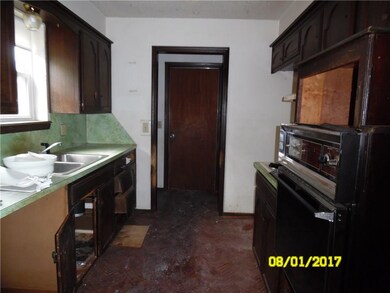 809 Robin Hill Rd, Edmond, OK 73003 - photo 3