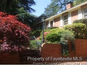 2521 N Edgewater Dr, Fayetteville, NC 28303 - photo 2