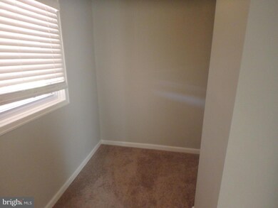 829 Walnut St, Darby, PA 19023 - photo 6