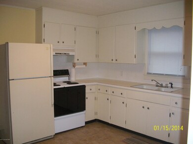 626 King St, Stroudsburg, PA 18360 - photo 4