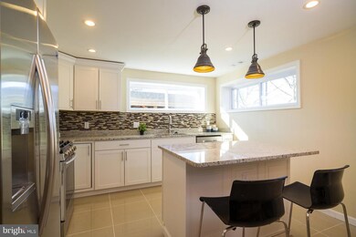 7003 Hastings Dr, Capitol Heights, MD 20743 - photo 4