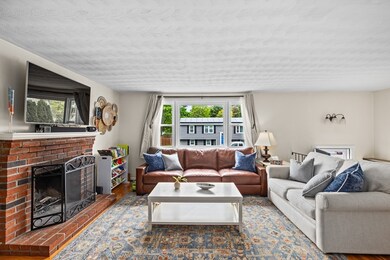 11 Ericson Rd, Weymouth, MA 02188 - photo 4