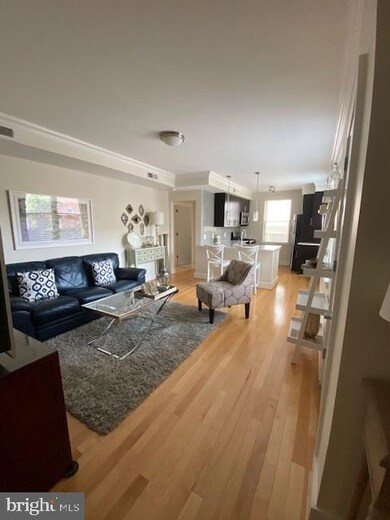 809-811 Otis Place NW unit 102, Washington, DC 20010 - photo 2