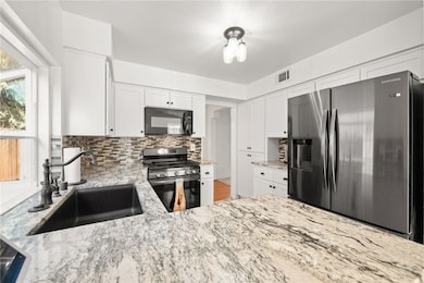 39795 Old Carriage Rd, Murrieta, CA 92563 - photo 2