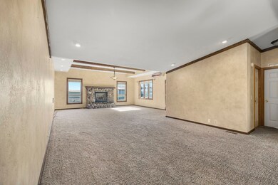 221 Cottonwood Ln, Blackfoot, ID 83221 - photo 4