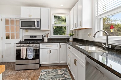 139 Summer St unit 2, Watertown, MA 02472 - photo 6