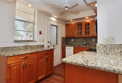 2920 NE Point Dr E unit N208, Aventura, FL 33160 - photo 4