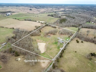 782 Hopewell Rd, Harrodsburg, KY 40330 - photo 3