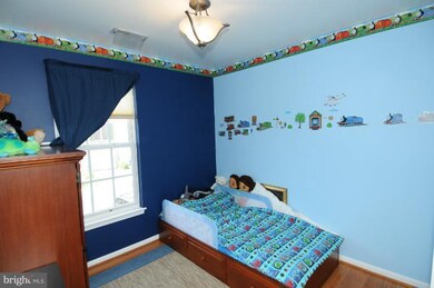 9055 Two Bays Rd, Lorton, VA 22079 - photo 7