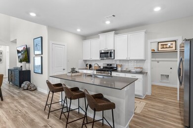 19393 Poppy Village Cir, Magnolia, TX 77355 - photo 4