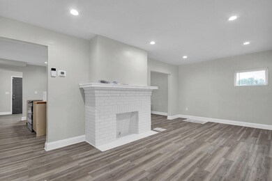 9-web-or-mls-1767-linden-pl