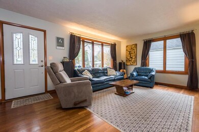 176 E Stanton Ave WEB-33
