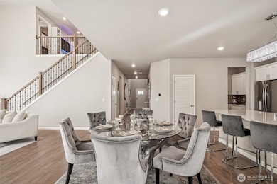 Opposite view of informal dining