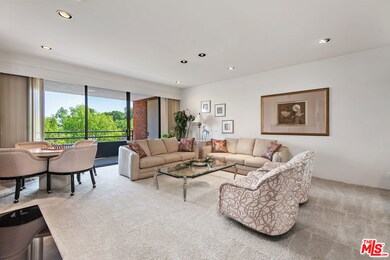 Living Rm