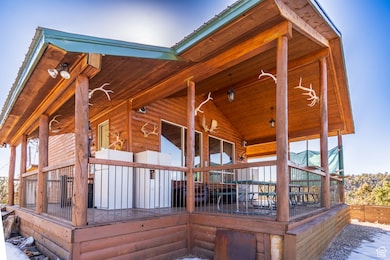 View of side of home