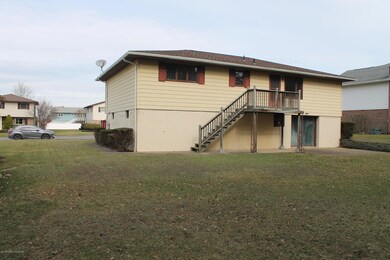 430 Shirley Ln, Dunmore, PA 18512 - photo 3