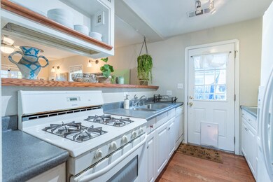 28 kitchen