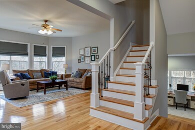 6717 Eckert Ct, Warrenton, VA 20187 - photo 7