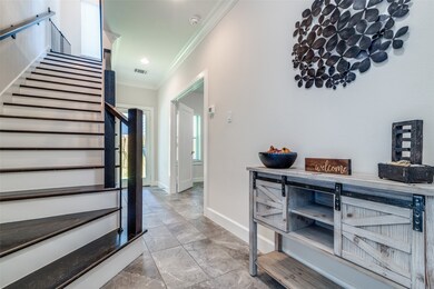 849 Fisher St unit G, Houston, TX 77018 - photo 2