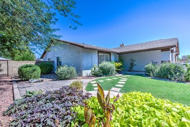 4606 W Milky Way -9