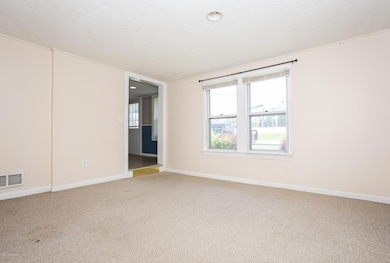 5-living room