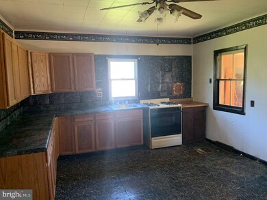 11 Pemberton Vincentown Rd, Pemberton, NJ 08068 - photo 6