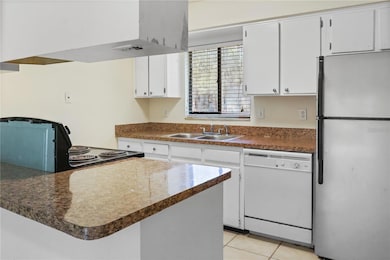 713 SW 69th St, Gainesville, FL 32607 - photo 4