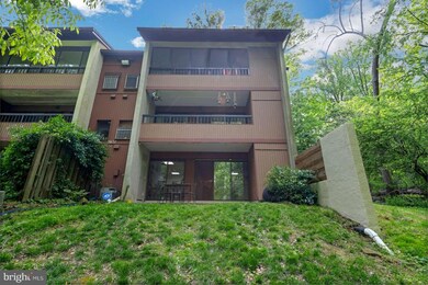 5657 Harpers Farm Rd unit A, Columbia, MD 21044 - photo 3