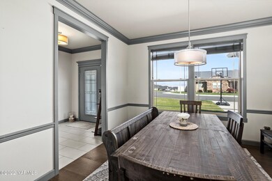 5- Dining Room