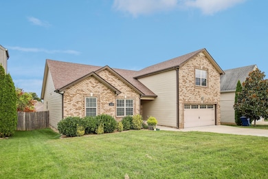 1579 Cobra Ln, Clarksville, TN 37042 - photo 2