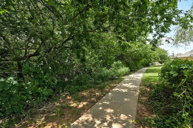19805 Oakshire Dr, Edmond, OK 73012 - photo 6