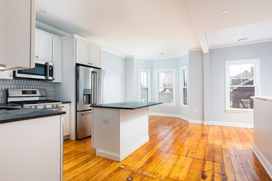 146 M St unit 3, Boston, MA 02127 - photo 2