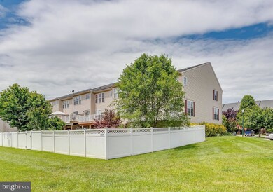 156 Riparian Ln, Ranson, WV 25438 - photo 4