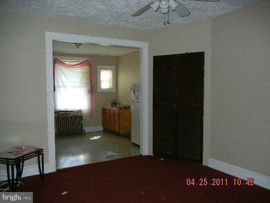 223 S Loudon Ave, Baltimore, MD 21229 - photo 3