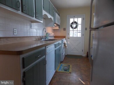 513 Hastings Ave, Wallingford, PA 19086 - photo 7