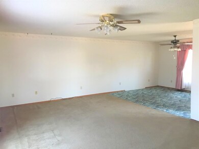 2176 S Cypress Dr, Vincennes, IN 47591 - photo 7