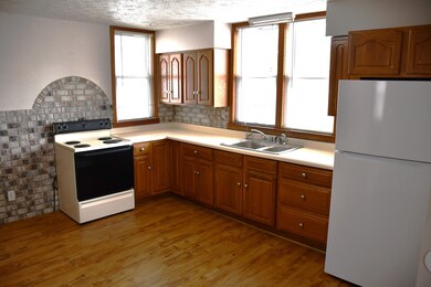 803 S Hudson St, Sheridan, IN 46069 - photo 5