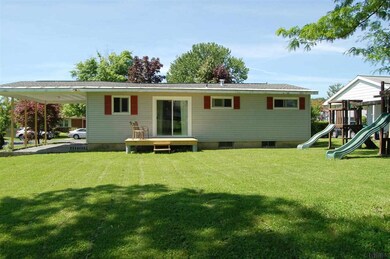 22 Maine Ave, Rensselaer, NY 12144 - photo 4