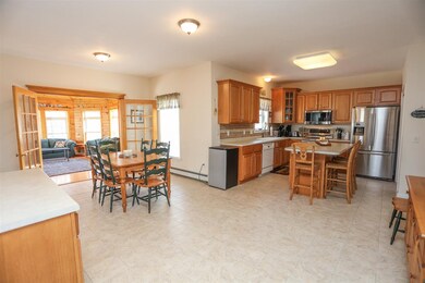 46 Constance St, Bedford, NH 03110 - photo 4