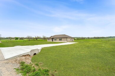 1400 Cottonwood Trail, Poolville, TX 76487 - photo 5